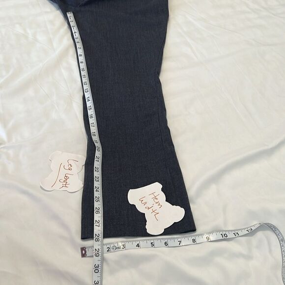 Nine West size 4P blue front zip boot cut pants EUC - Picture 9 of 11